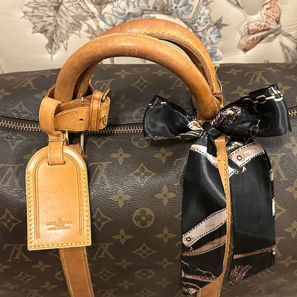 Louis Vuitton Keepall 50 Authentic Monogram Travel Boston Bag in Good Condition - Picture 5 of 16